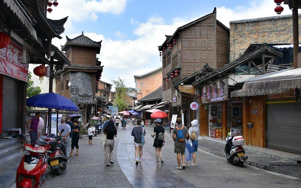 中国留学市场盘点：理工科美加日德热门，英国澳洲法国商科居首位